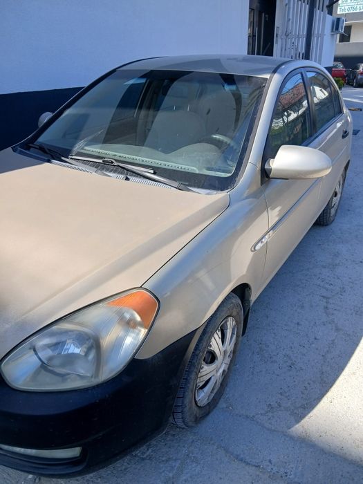 HYUNDAI Accent 2009