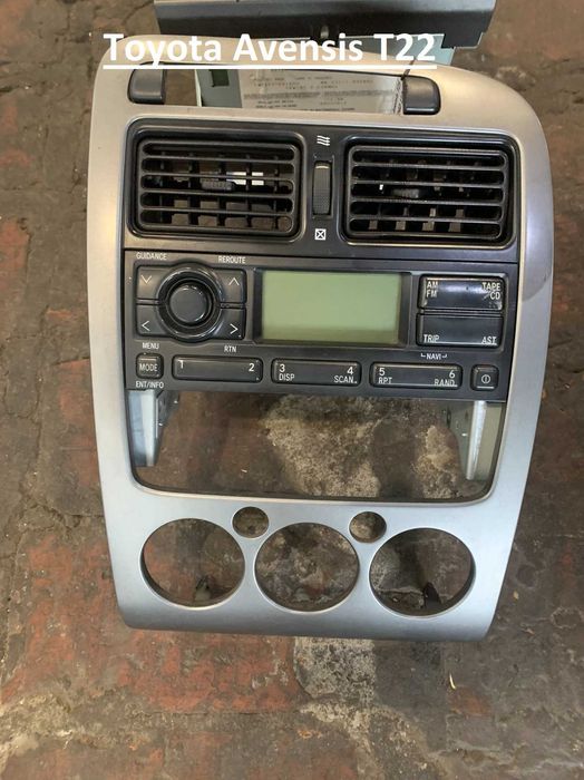 Оригинални CD-та Toyota Lexus Avensis Corolla Yaris