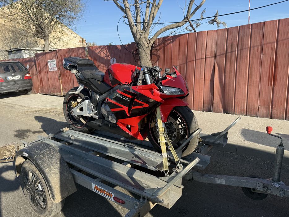 Honda cbr600rr на части
