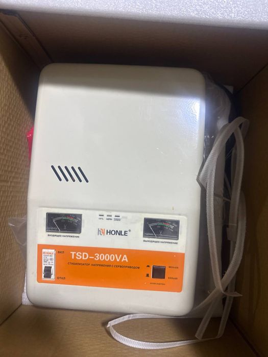 Stabilizator TSD-3000VA