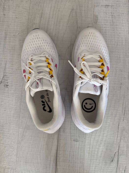 Nike маратонки 38 размер