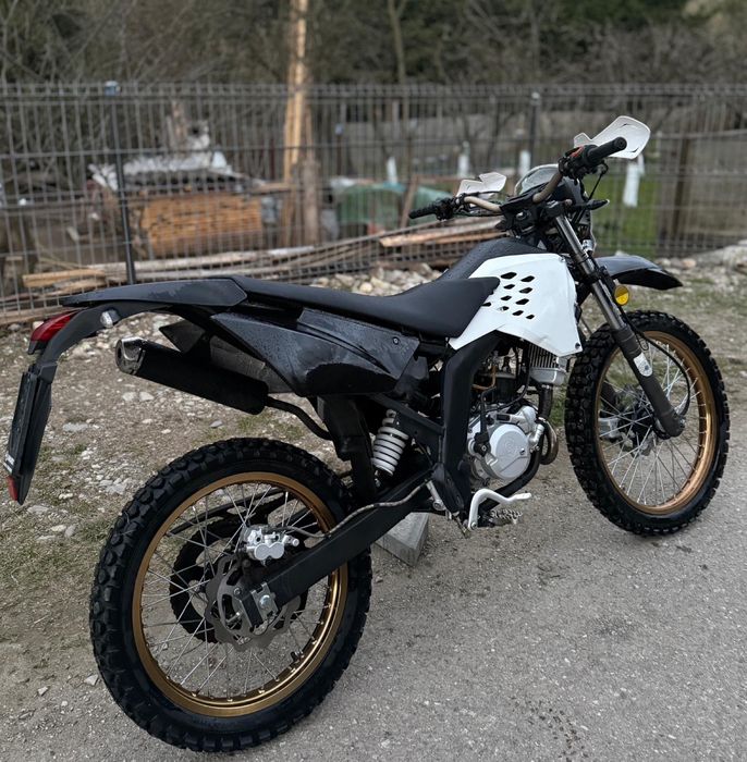 Vand Motocicleta Rieju