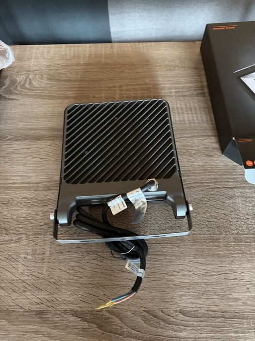 Proiectoare Led, 2x Ledvance, 4500lm, 3000k, noi