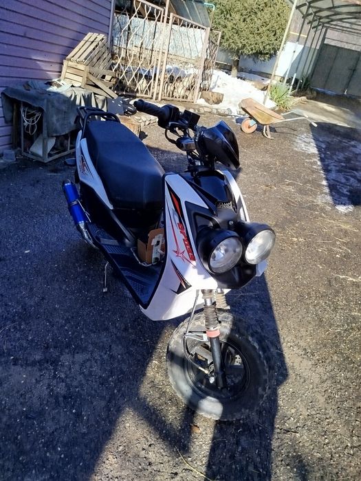 Продам бумер 150 куб