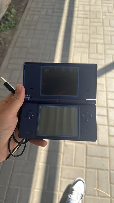 Nintendo Dsi + R4 64gb