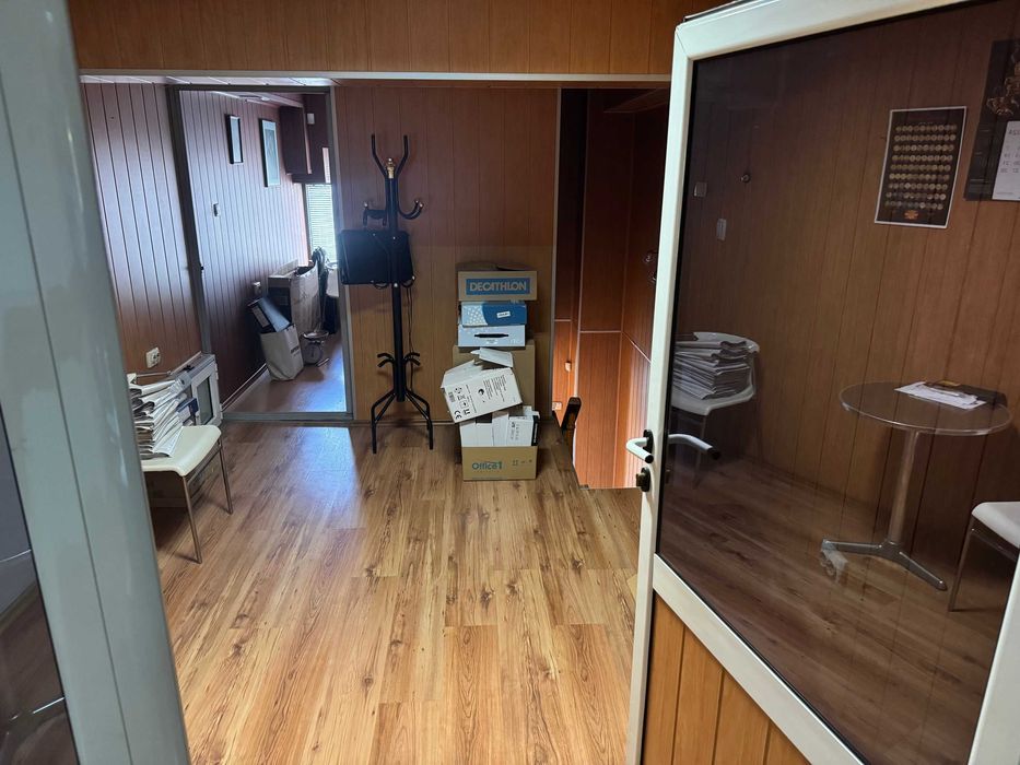 Продава се Магазин в София, Оборище - 102 кв.м за 3500 €/кв.м - Снимка #1