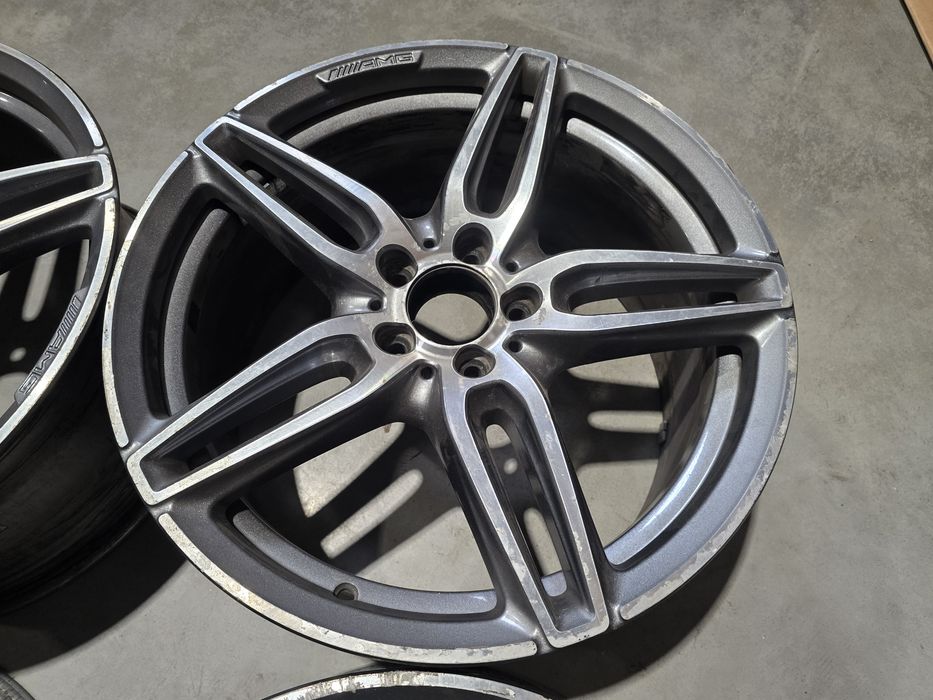 Jante R 19 Amg  Mercedes originale E Classe AMG 8J / 9J   5X112