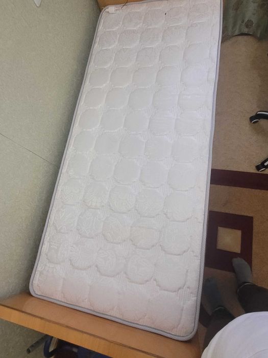 Продаётся матрас