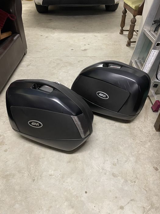 куфари Givi V35 NT с рамка за Suzuki Bandit 650 / 1250 / GSX 650F