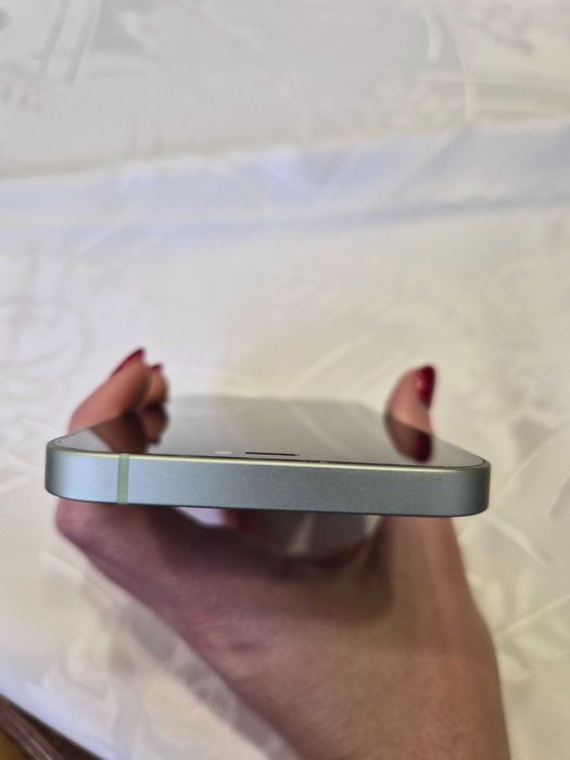 iPhone 12 128 gb!!!Оригинална кутия, кабел, кейс, без забележки!!!