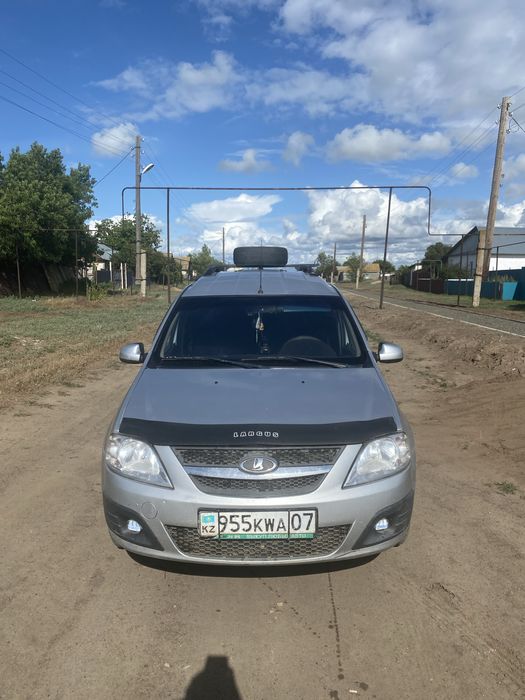 Продам лада ларгус.