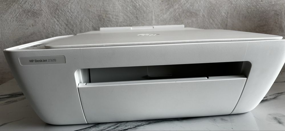 Принтер HP DeskJet 2320