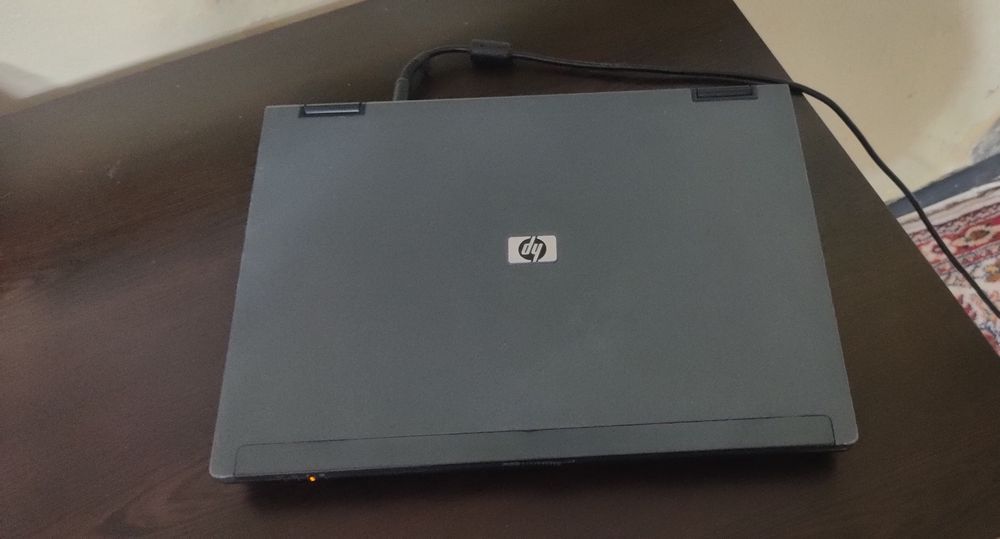 Продавам лаптоп HP