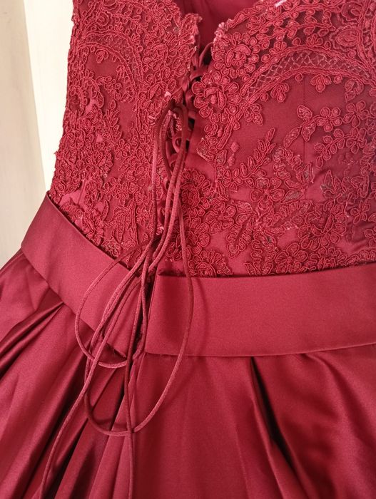 Сватбена червена рокля