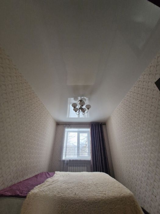 Продам люстру на 5 плофонов