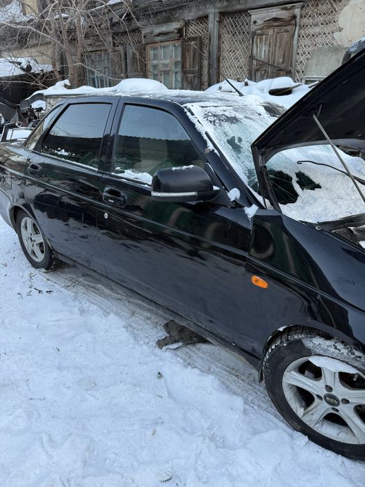 Продам Лада Приора 2012 год
