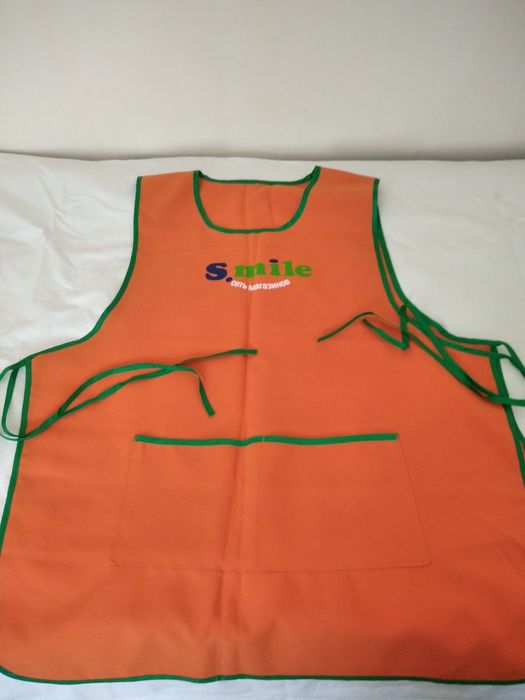 Фартуки ..новые.