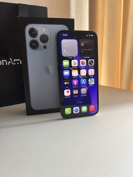 Apple iPhone 13 Pro Sierra Blue