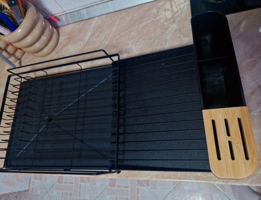 Suport uscat vase reglabil,cu scurgator