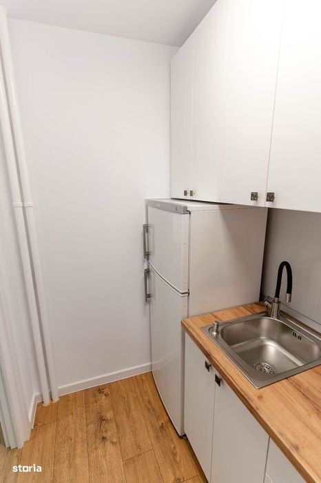 Garsoniera la prima chirie titan fix la metrou