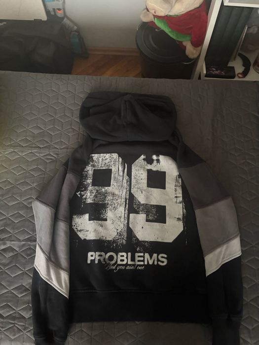 Luda problems hoddie