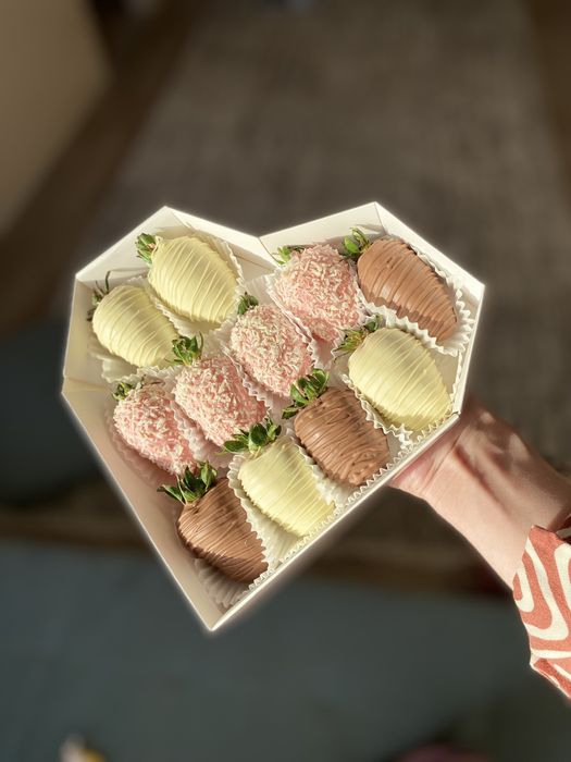 Клубника в шоколаде callebaut