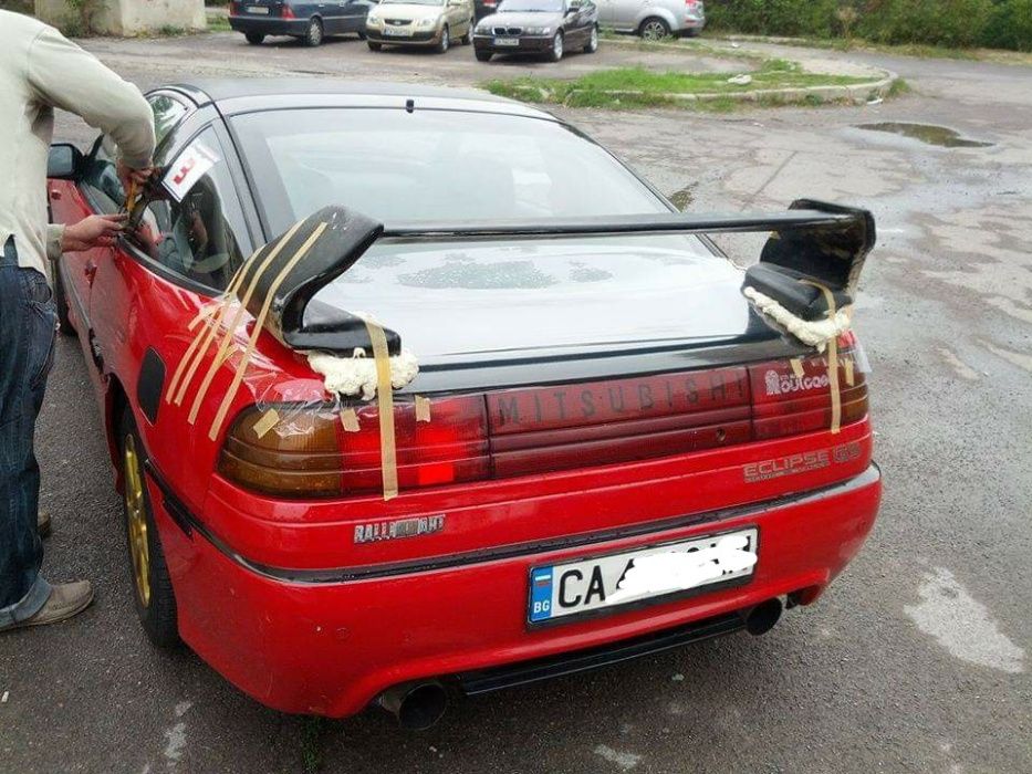 Продавам на части Mitsubishi Eclipse,1G (еклипс)