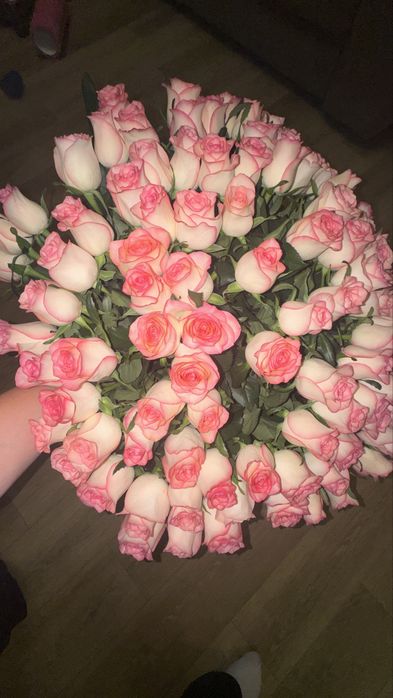Свежие розы Romantic