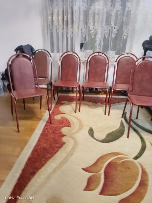 Продам Стулья 5 шт