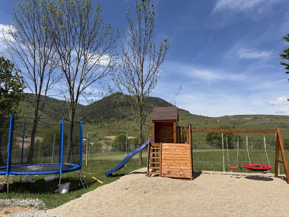 Cabana de inchiriat