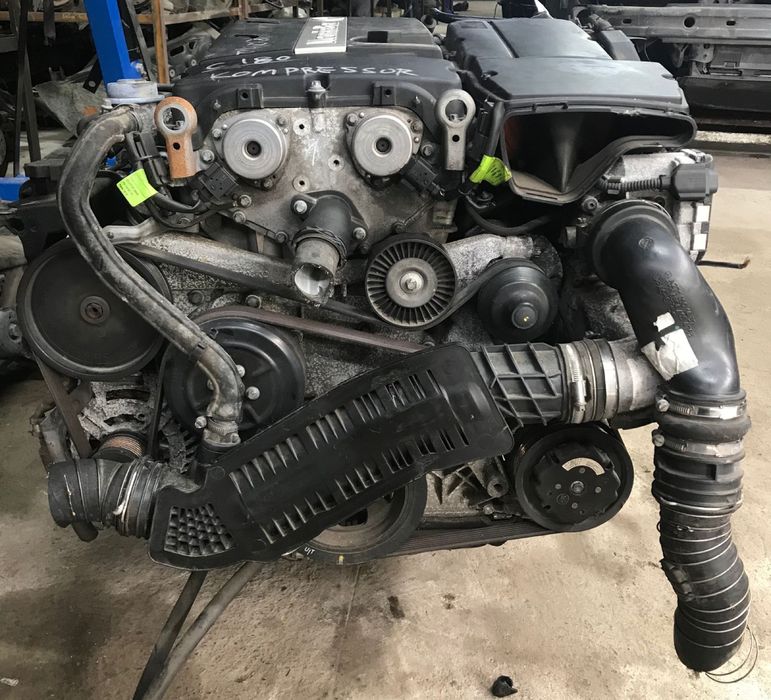 Двигатель М271 компрессор.