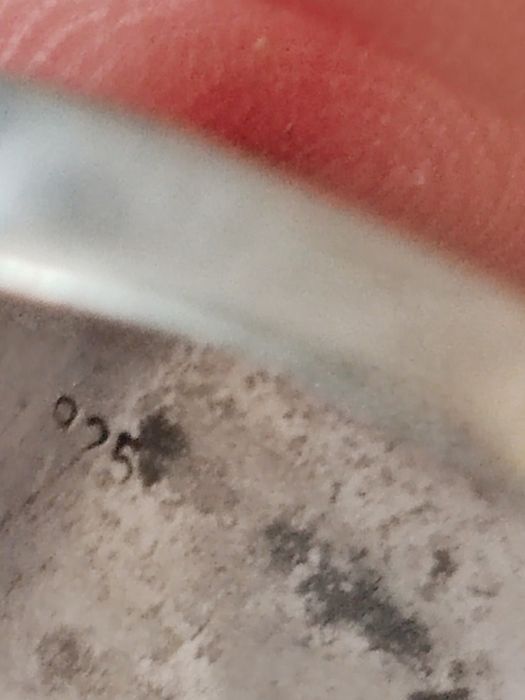 Продам серебряные кольца 925 пробы