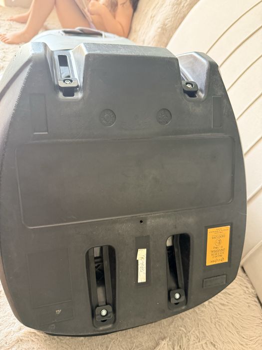 Автокресло Cybex.