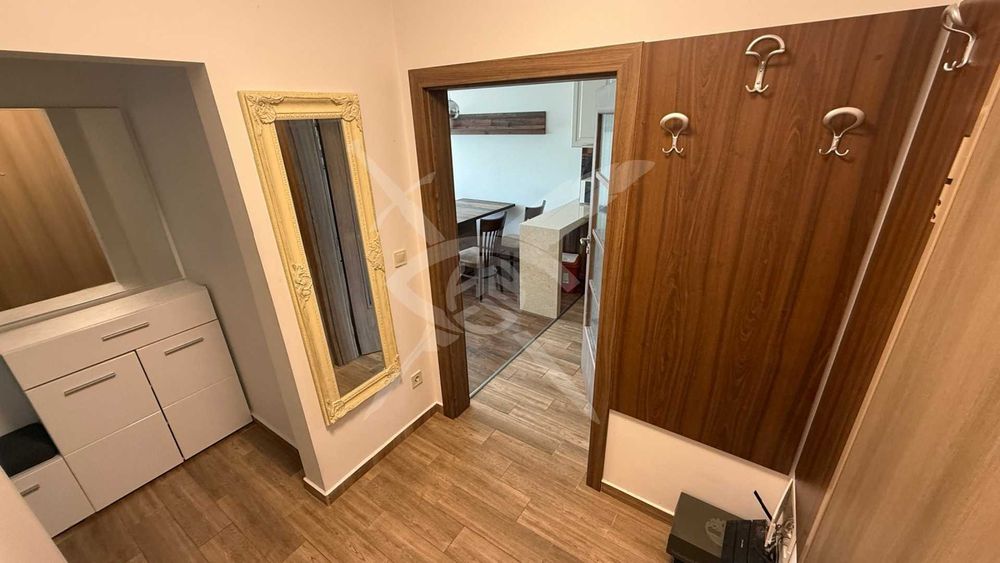 Дава се под наем Тристаен апартамент в София, Център - 90 кв.м за 850 € - Снимка #12