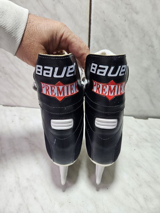 Patine 649 hochei hockey  Bauer marime 36  ( 23  cm)