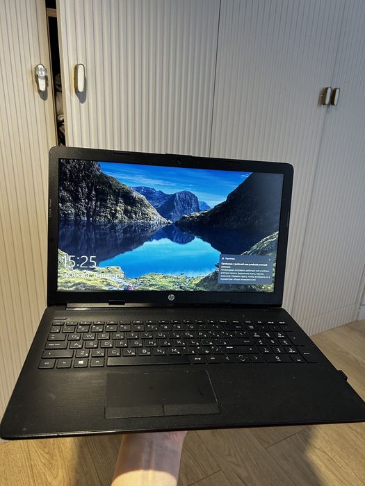 Laptop HP 15 da0324ur , 8GB