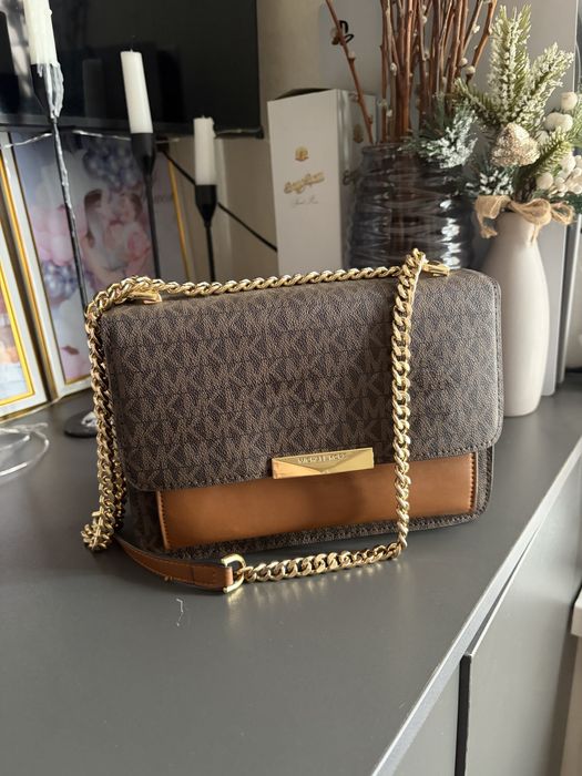 Продам сумку michael kors