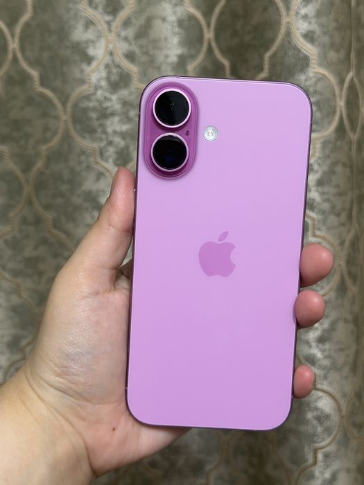 iPhone 16 Pink- Айфон 16 розовый