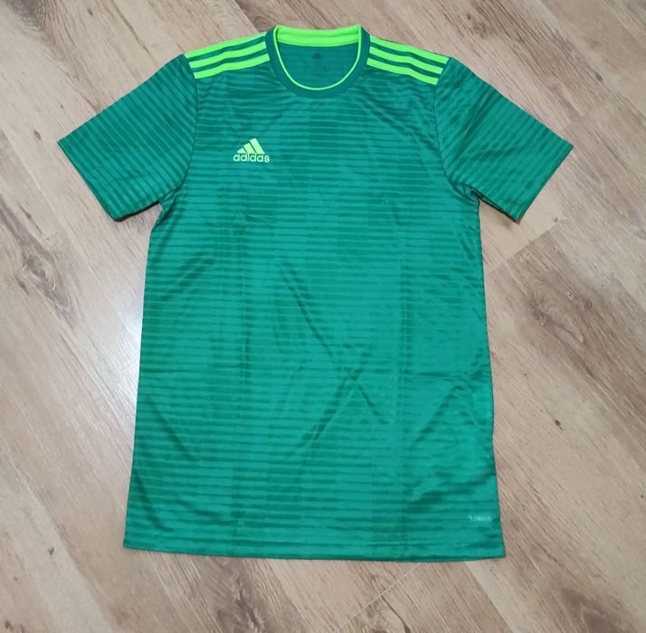 Tricou Adidas mărimea S