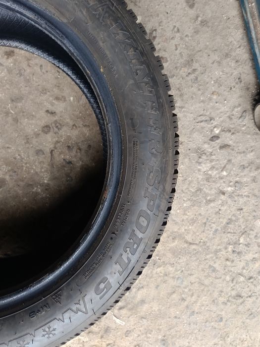 Зимни гуми -2022г.-16цола-205/55-1бр.-45€-."DUNLOP"-като нови