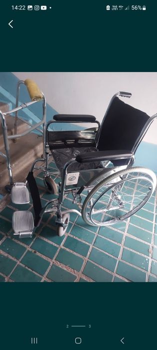 продам инвалидную коляску   ручную