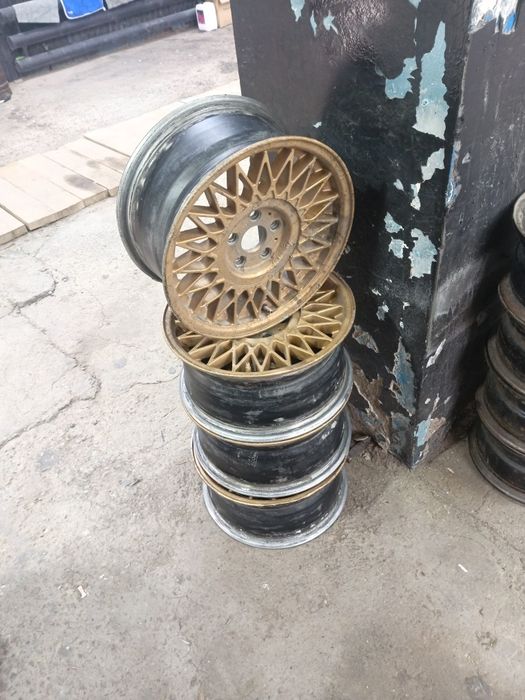 Продам диски тоета
