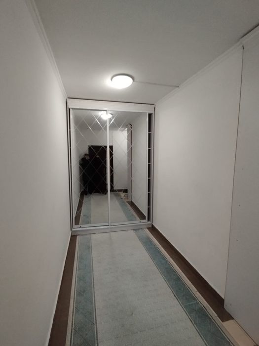 Продам квартиру 3 комнат