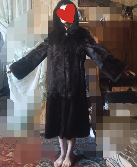 Продам черную норковую шубу