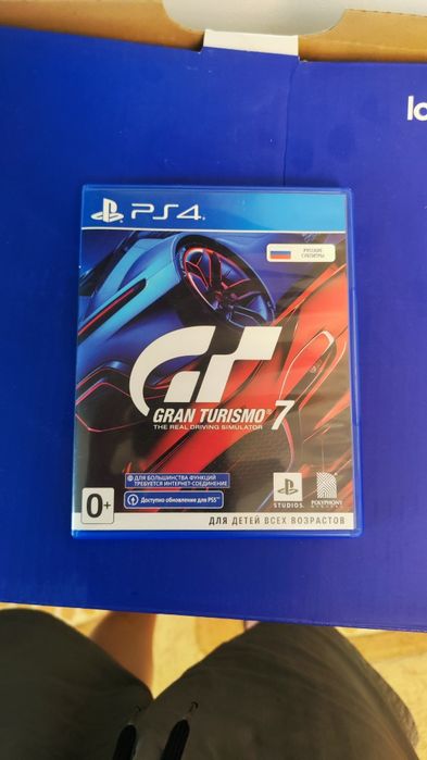 Продам игрвой руль Logitech G29