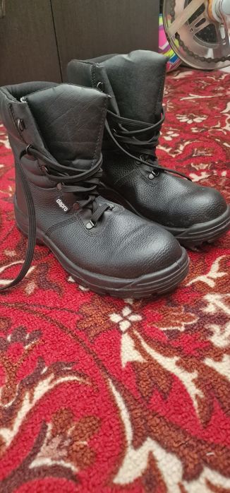 Продам ботинки Dapro