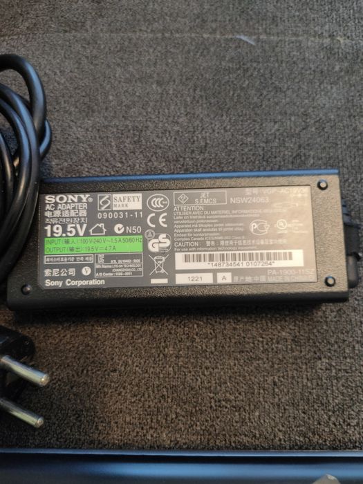 Sony Vaio SVE14AA11M