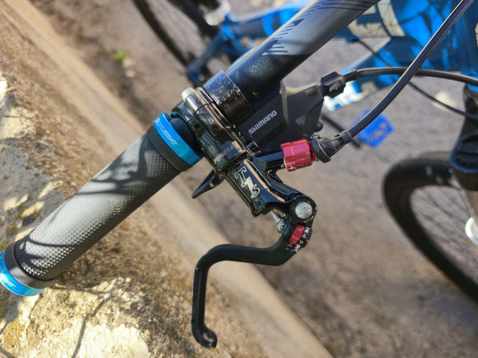 Drag C1 Pro dirtjump series 26 цола S - М  размер Алуминиев Дъртджъмп байк Хидравлични дискови Formula