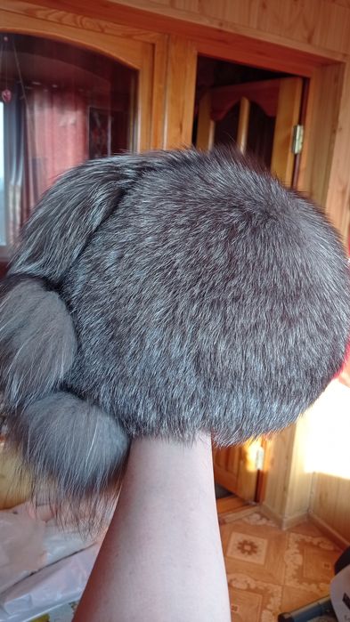 Продам шапку меховую