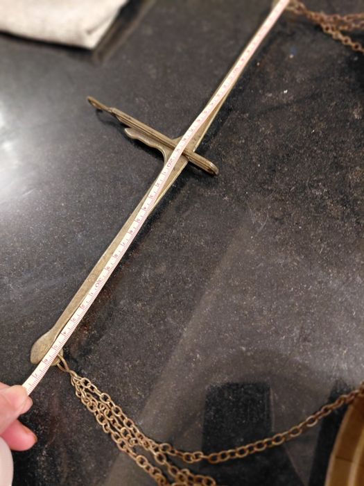 Метална везна за декорация